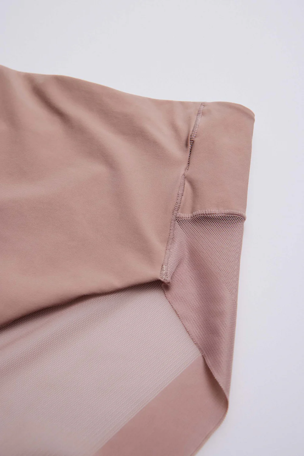 Braguita reductora tul Ysabel Mora - Imagen 2