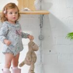 Pelele bebe flores Pequeños Piratas