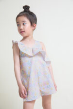 Mono niña flores Street Monkey