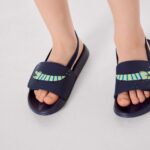 Chanclas velcro cocodrilo Ysabel Mora